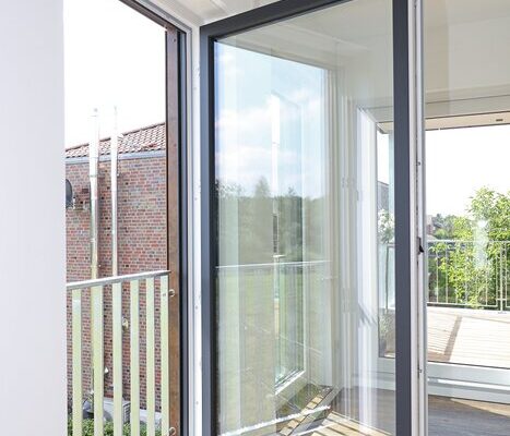 Dodejte plastovým oknům elegantní matný vzhled s VEKA SPECTRAL