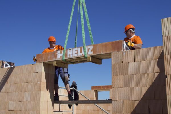 GRAND PRIX pro PŘEKLAD HELUZ FAMILY 3in1 nosný