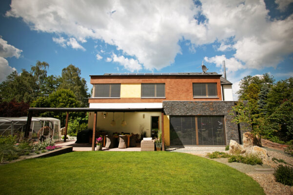 Dům pro rodinnou rekreaci na kraji města