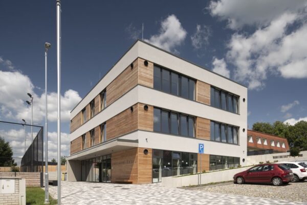 Základní škola Okrouhlice