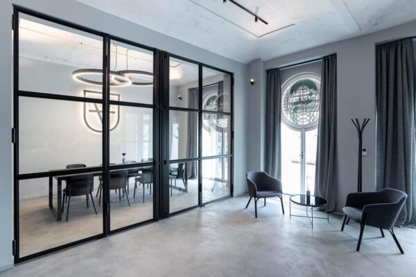 Základy nejsou vidět, ale domov bez nich nepostavíte