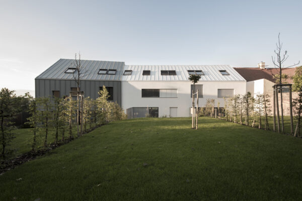 Tři rodinné domy Libocká