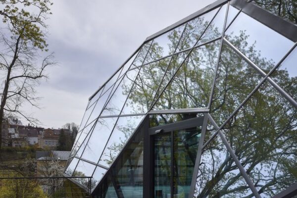 Přístavba budovy muzea skla a bižuterie