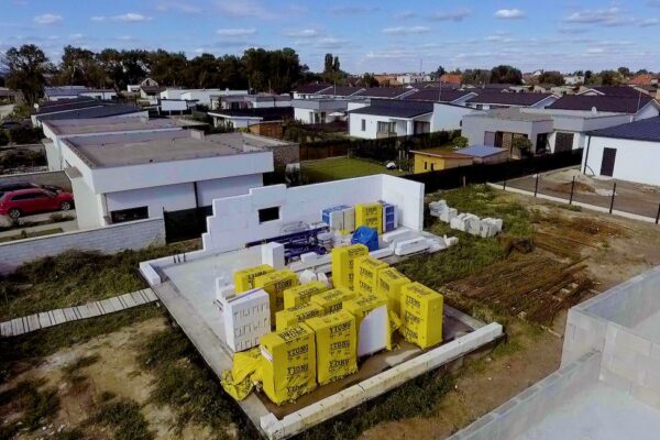 Výhody velkoformátových tvárnic Ytong Jumbo a Silka Tempo v praxi