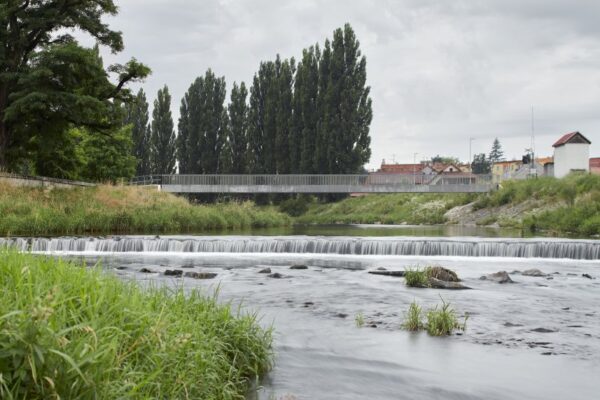 Lávka přes řeku Lubinu v Příboře