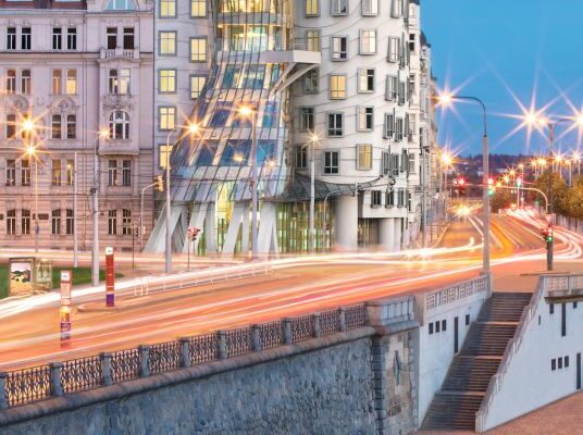 Frank Gehry: Očima Čechů