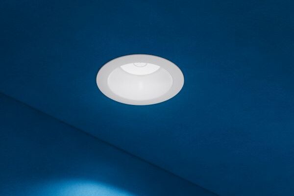 Cetus – flexibilní, funkční a udržitelná řada stropních svítidel