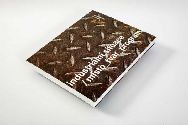 Vyšla nová kniha mapující architekturu konverzí