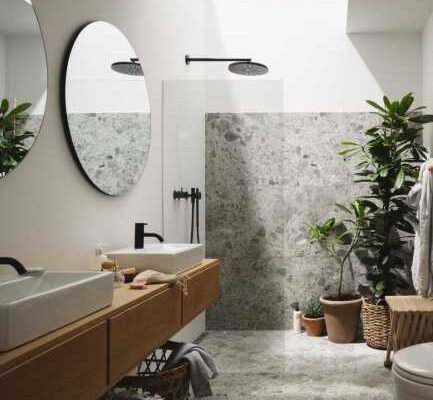 Světlíky VELUX poprvé i v solární verzi a v maxi velikostech