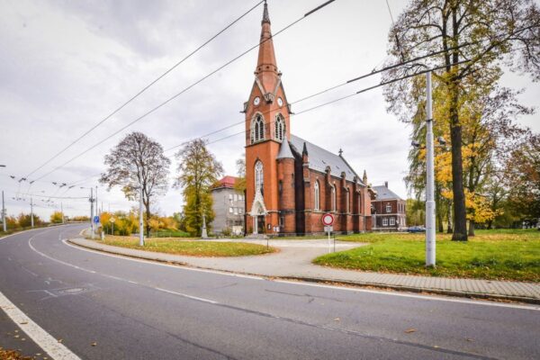Budoucí rozvoj Hrušova nemusí záviset jen na lehkém průmyslu