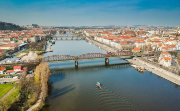 Praha, železniční most