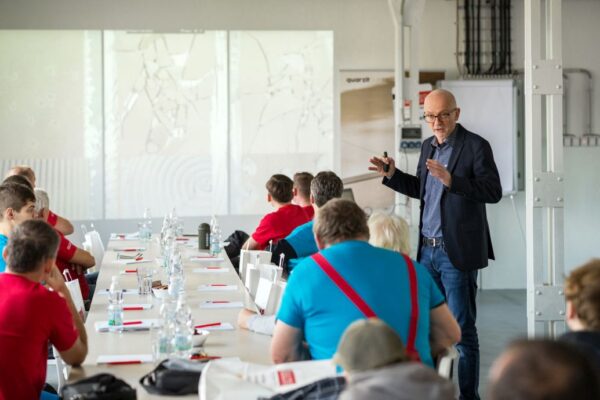 RAKO otevřelo nové školicí centrum pro obkladače