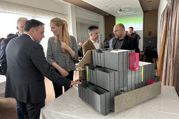 Slovinské dny v Brně odstartovaly v Centru bydlení a designu Kaštanová