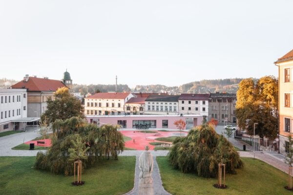 Veřejné prostranství v Červeném Kostelci