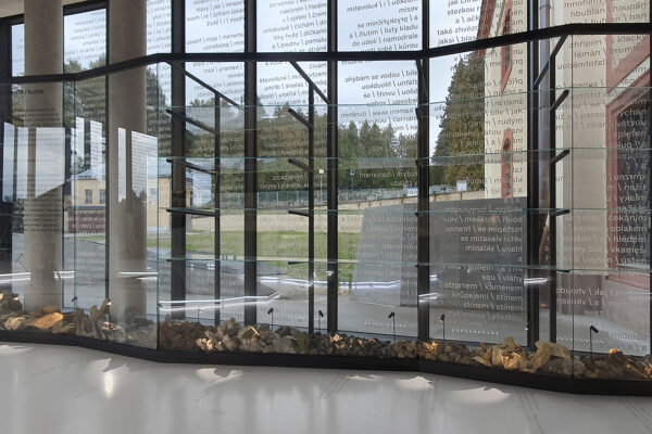 VÝSTAVA: Miloš Šejn a Adriena Šimotová